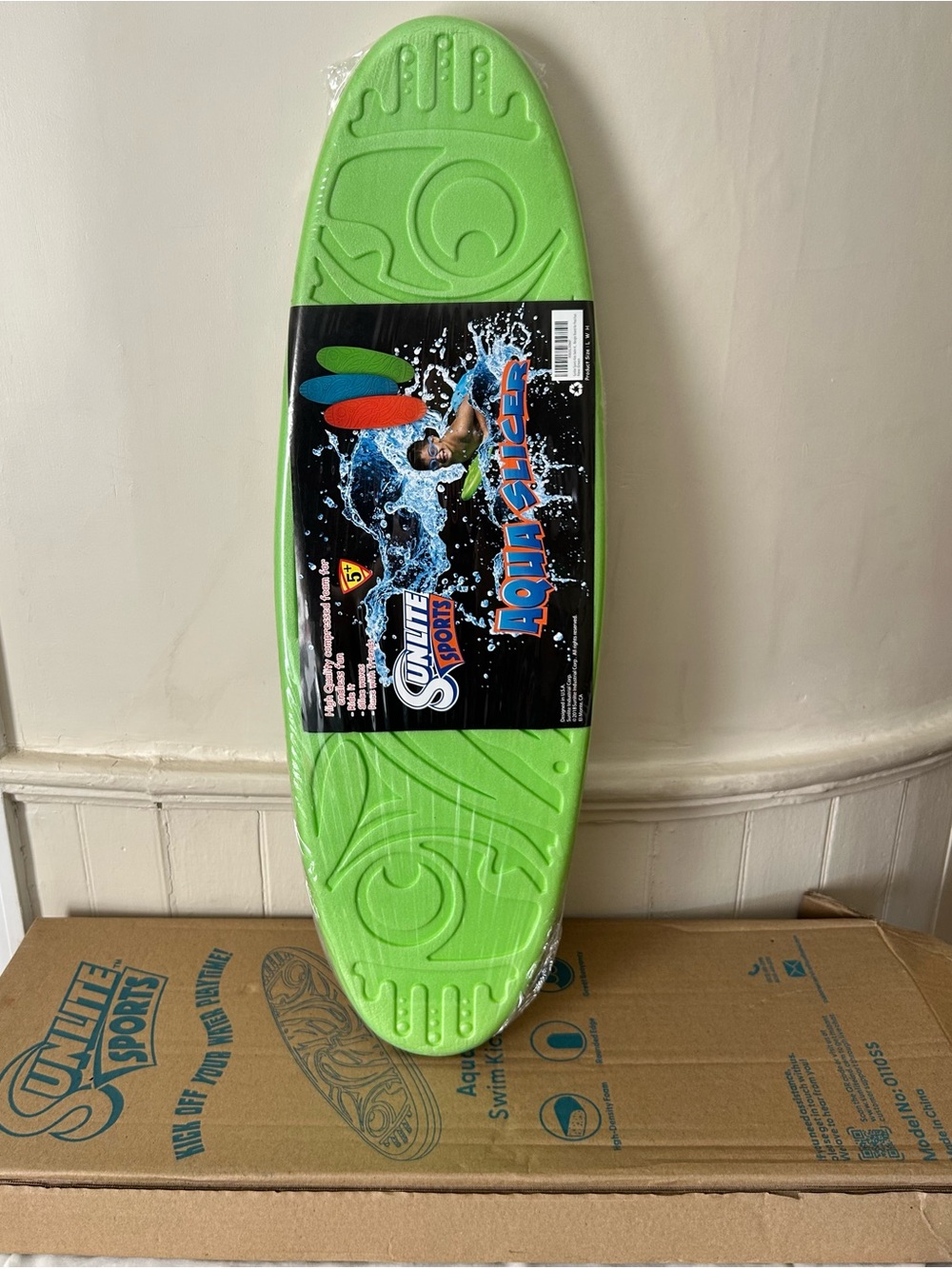 NIB Sunlite Sports Aqua Slicer/New Green/5+